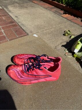 Saucony Pink Running Shoes Track Cross Country Spikes with Navy Accents